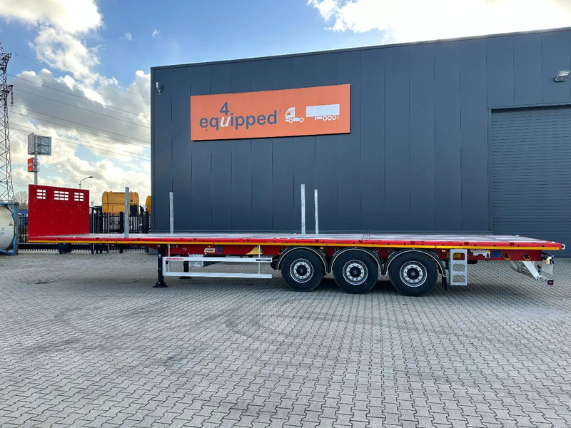 Kässbohrer nieuwe, direct leverbare Heavy-Duty platte oplegger, Heckbündig, Twistlocks (1x 40FT / 2x 20FT), rongpotten, schijfremmen, NL-re - Bortu puspiekabe/ Platforma: foto 2 Kässbohrer nieuwe, direct leverbare Heavy-Duty platte oplegger, Heckbündig, Twistlocks (1x 40FT / 2x 20FT), rongpotten, schijfremmen, NL-re - Bortu puspiekabe/ Platforma: foto 2