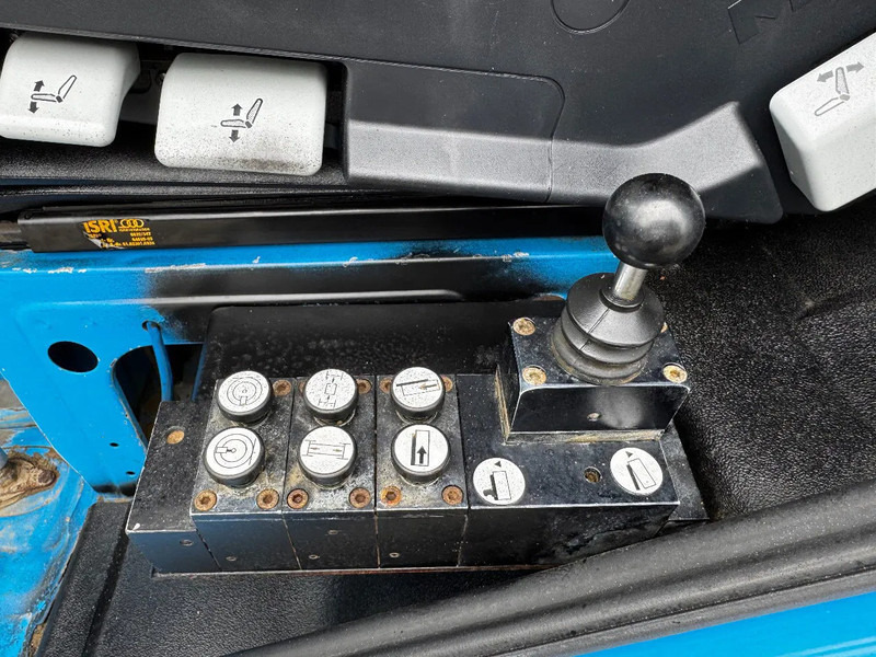 Pacēlājs ar āķi, Kravas auto ar manipulatoru MAN FE 410A, 6x4, EURO 2, Palfinger PK17000 Crane + VDL HOOK, full spring, manual gearbox, MOT 9/2025: foto 14
