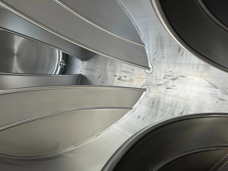 Tank konteiners pārvadāšana degvielas SINGAMAS 20FT ISO, 26.000L/1-COMP/3 BAFFELS/3 manholes, ADR inspectio valid till: 07/2025: foto 17