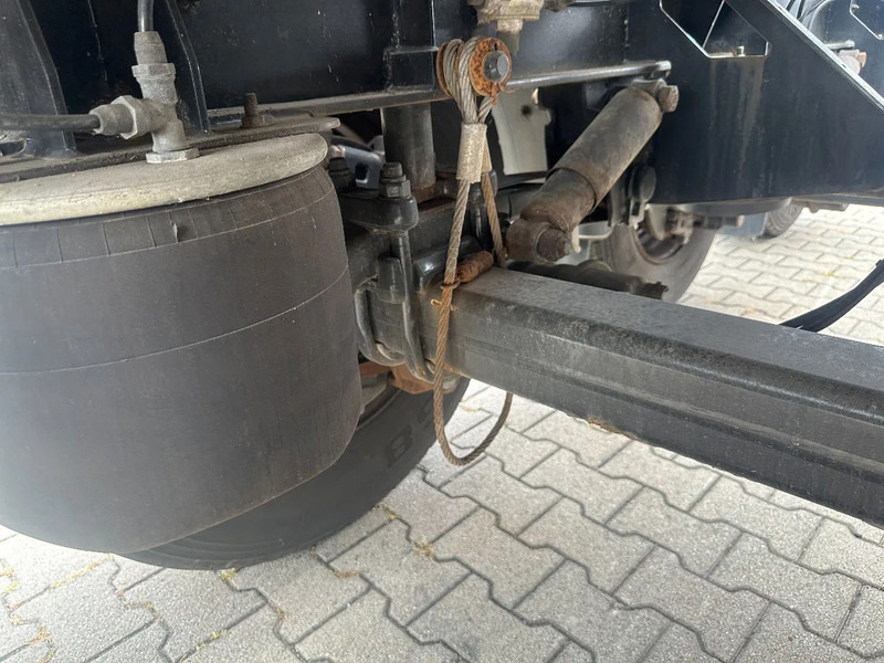 Puspiekabe noņemamā virsbūve/ Konteineru vedējs TURBOS HOET Turbo's Hoet 20FT High Cube GOOSENECK ADR CHASSIS / BPW + DISC / ADR (FL, AT, OX) / NL- trailer / APK / 2x available: foto 19 Puspiekabe noņemamā virsbūve/ Konteineru vedējs TURBOS HOET Turbo's Hoet 20FT High Cube GOOSENECK ADR CHASSIS / BPW + DISC / ADR (FL, AT, OX) / NL- trailer / APK / 2x available: foto 19