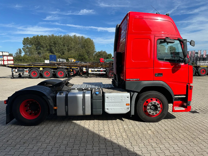 Volvo FM 420 Globetrotter, ADR (FL, OX, AT), ALCOA, only 446TKM - Vilcējs: foto 3 Volvo FM 420 Globetrotter, ADR (FL, OX, AT), ALCOA, only 446TKM - Vilcējs: foto 3