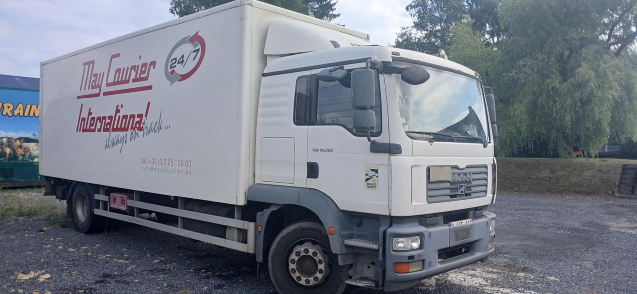 MAN TGM 18.280 4x2 BL - Kravas automašīna ar slēgto virsbūvi: foto 1 MAN TGM 18.280 4x2 BL - Kravas automašīna ar slēgto virsbūvi: foto 1