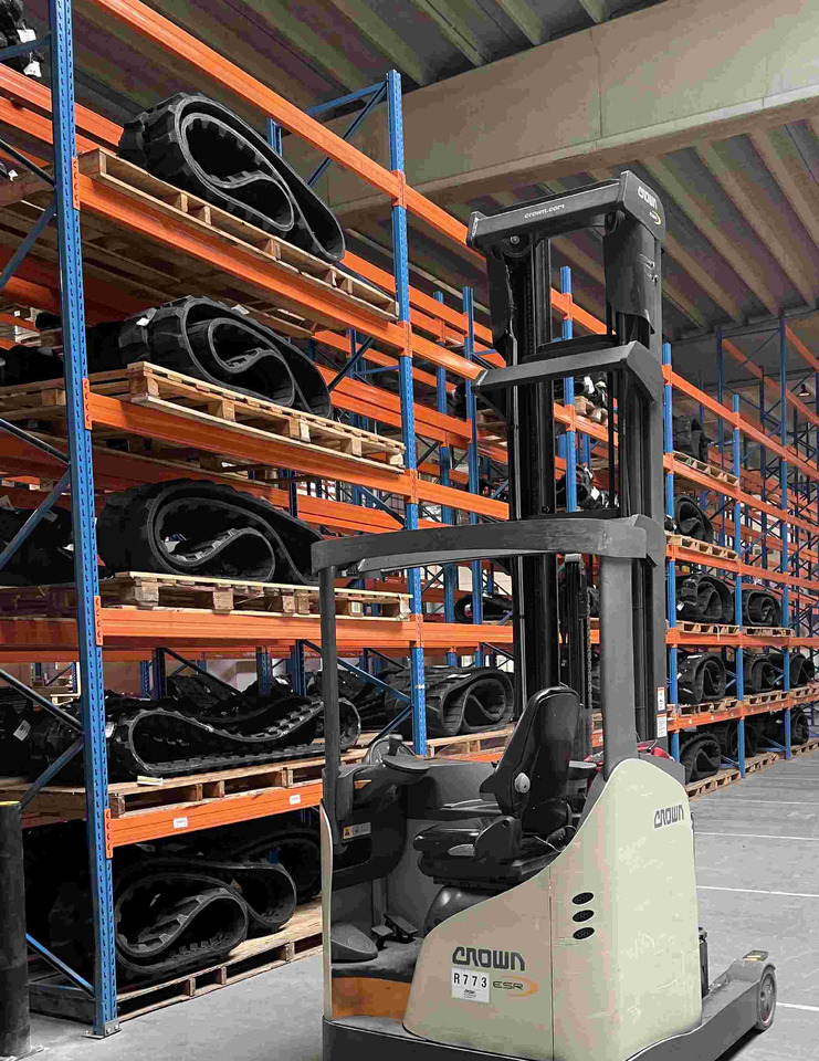 Rubber track for Challenger MT700 25 ", 30" and 36" - Kāpurķēdes - Lauksaimniecības tehnika: foto 5 Rubber track for Challenger MT700 25 ", 30" and 36" - Kāpurķēdes - Lauksaimniecības tehnika: foto 5