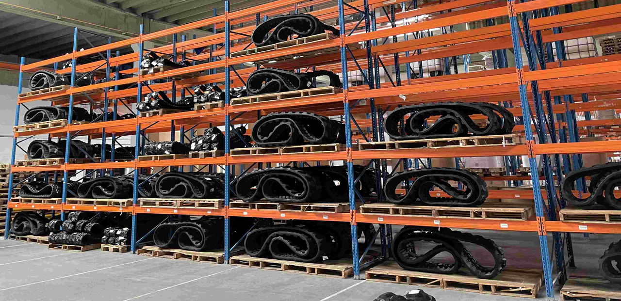 Rubber track for JOHN DEERE 9RT 30" and 36" - Kāpurķēdes - Lauksaimniecības tehnika: foto 2 Rubber track for JOHN DEERE 9RT 30" and 36" - Kāpurķēdes - Lauksaimniecības tehnika: foto 2