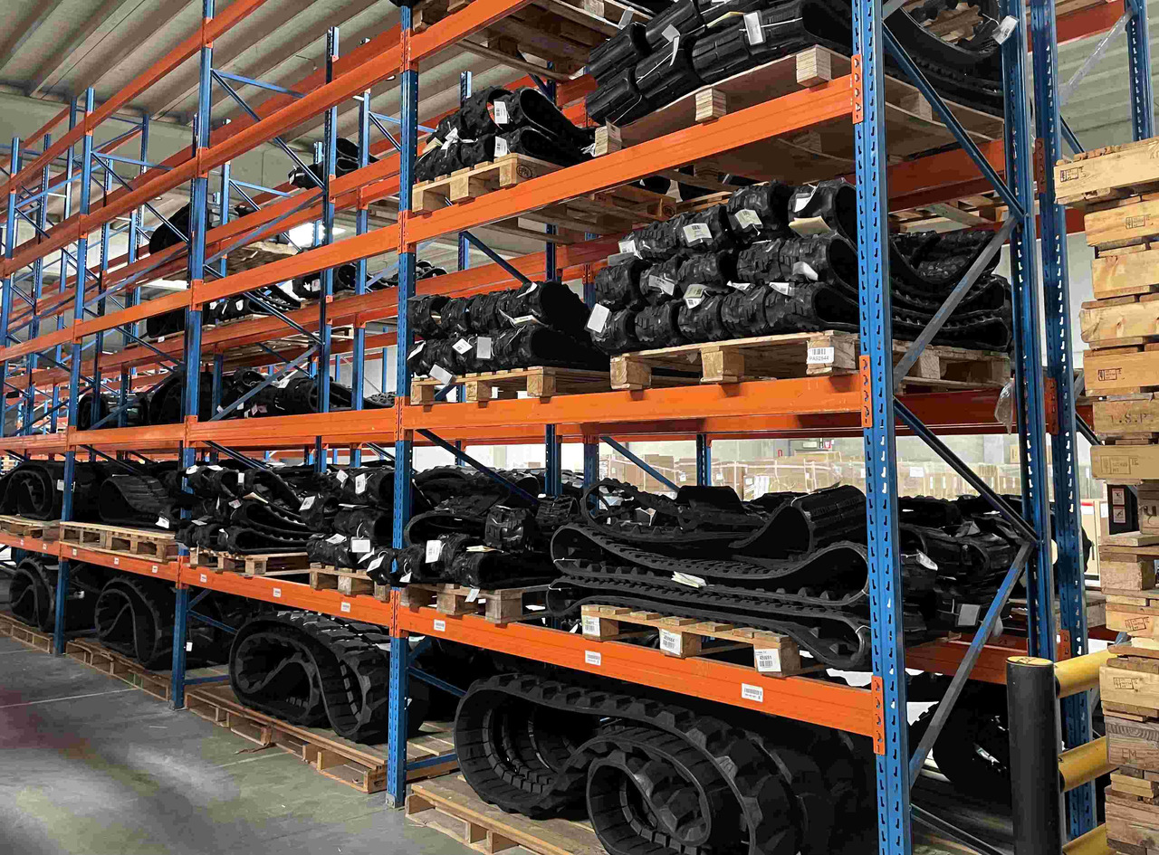 Rubber track for Versatile 30" - Kāpurķēdes - Kāpurķēžu traktors: foto 4 Rubber track for Versatile 30" - Kāpurķēdes - Kāpurķēžu traktors: foto 4