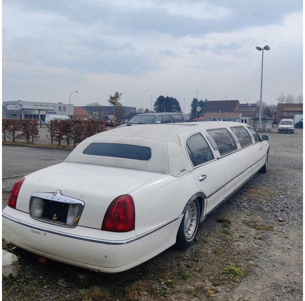 Lincoln FM-81 - Vieglā automašīna: foto 4 Lincoln FM-81 - Vieglā automašīna: foto 4