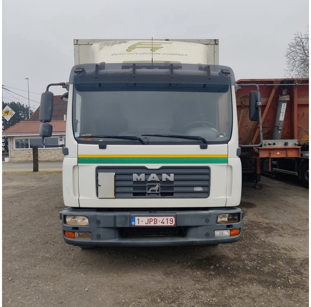 MAN TGL - Kravas automašīna ar slēgto virsbūvi: foto 2 MAN TGL - Kravas automašīna ar slēgto virsbūvi: foto 2