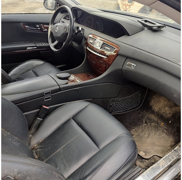 Mercedes-Benz CL-500 - Vieglā automašīna: foto 3 Mercedes-Benz CL-500 - Vieglā automašīna: foto 3