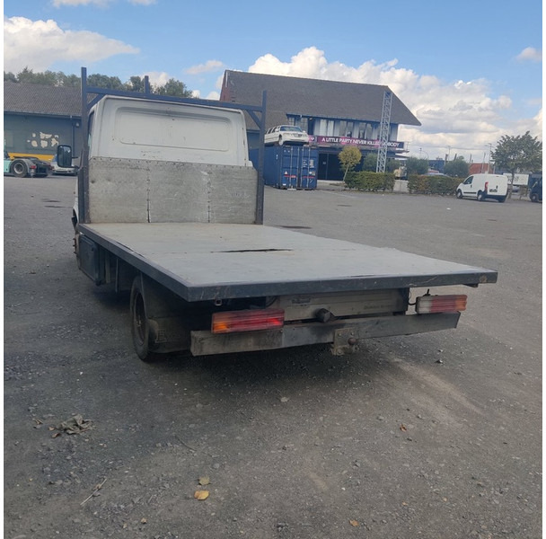 Mercedes-Benz TN-412-DD - Automašīna ar kravas platformu: foto 4 Mercedes-Benz TN-412-DD - Automašīna ar kravas platformu: foto 4