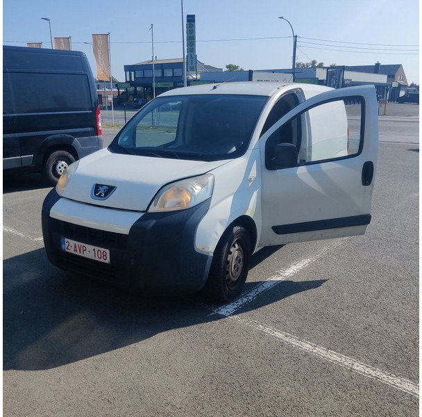 Peugeot Bipper - Vieglā automašīna: foto 1 Peugeot Bipper - Vieglā automašīna: foto 1