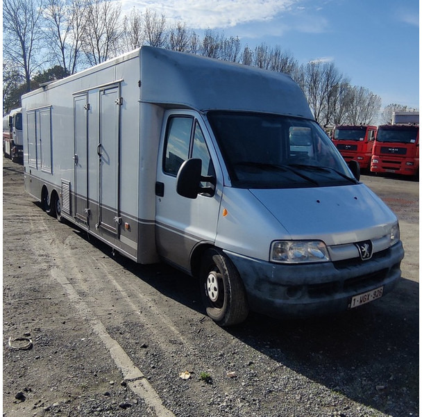 Peugeot COXX - Automašīna ar kravas platformu: foto 2 Peugeot COXX - Automašīna ar kravas platformu: foto 2