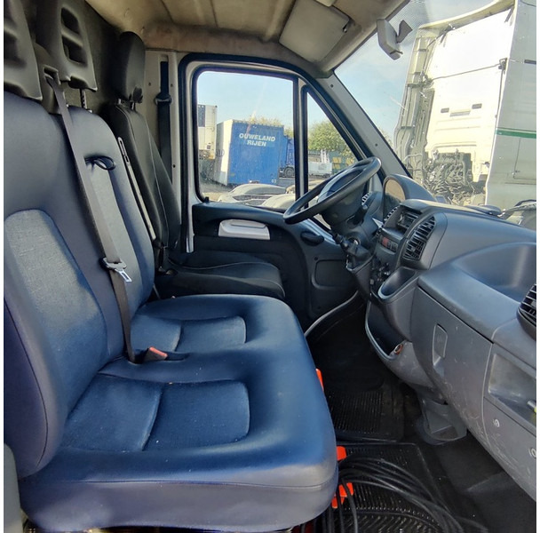 Peugeot COXX - Automašīna ar kravas platformu: foto 4 Peugeot COXX - Automašīna ar kravas platformu: foto 4