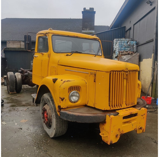 Scania 110 - Kravas automašīna pašizgāzējs: foto 3 Scania 110 - Kravas automašīna pašizgāzējs: foto 3