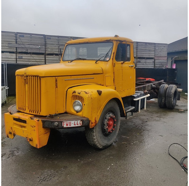 Scania 110 - Kravas automašīna pašizgāzējs: foto 1 Scania 110 - Kravas automašīna pašizgāzējs: foto 1