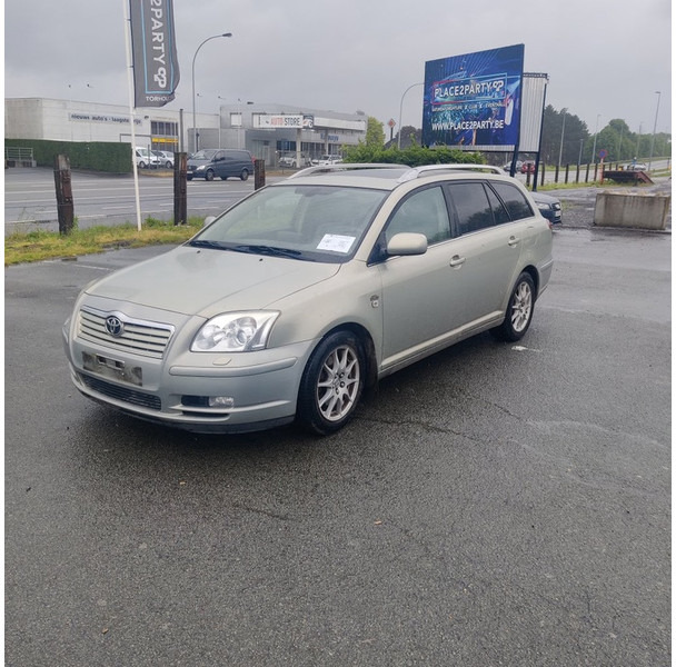 Toyota Avensis - Vieglā automašīna: foto 3 Toyota Avensis - Vieglā automašīna: foto 3