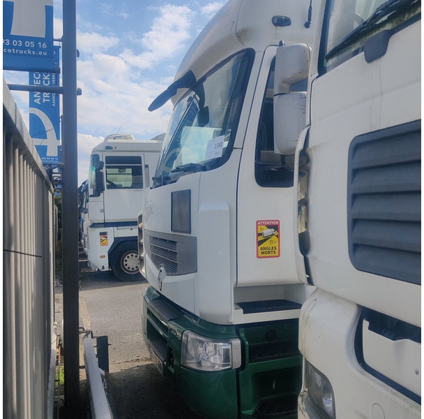 Vilcējs Renault Premium-450: foto 13 Vilcējs Renault Premium-450: foto 13