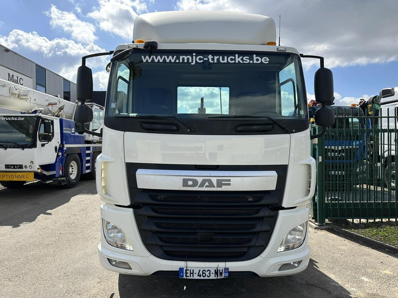 DAF CF 460 4x2 19T MARREL ABROLLKIPPER HAKEN - 5.10M + 1.30M Ausziehbarer Stoßstange - EURO 6 - 13L ENGINE - ZF AUTO - Pacēlājs ar āķi: foto 2 DAF CF 460 4x2 19T MARREL ABROLLKIPPER HAKEN - 5.10M + 1.30M Ausziehbarer Stoßstange - EURO 6 - 13L ENGINE - ZF AUTO - Pacēlājs ar āķi: foto 2