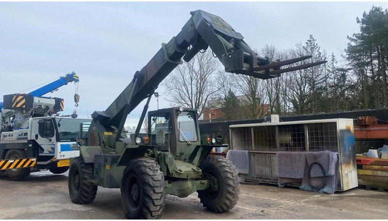 JLG SKYTRAK 6000M 2.7T - 9m - 317h !!! - 6 CYL CUMMINS engine - TOP CONDITION - Teleskopiskais iekrāvējs: foto 3 JLG SKYTRAK 6000M 2.7T - 9m - 317h !!! - 6 CYL CUMMINS engine - TOP CONDITION - Teleskopiskais iekrāvējs: foto 3