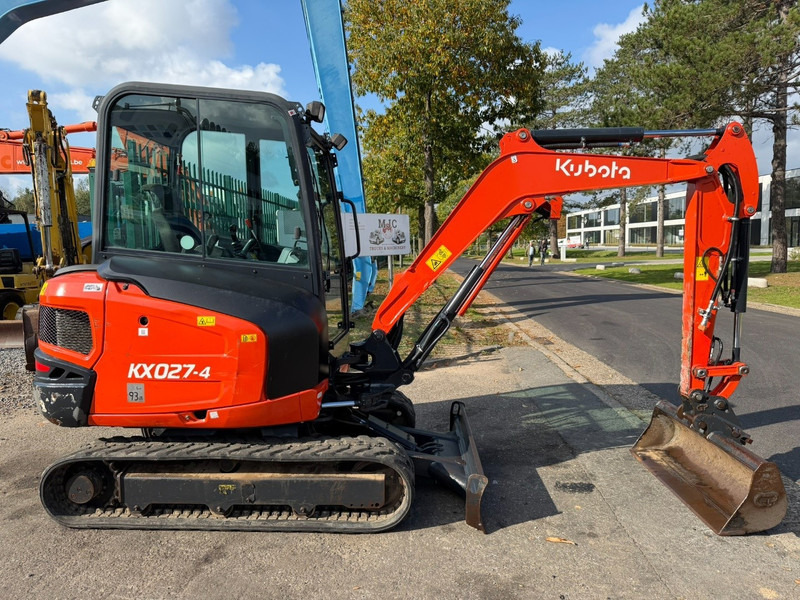 Kubota KX027-4 HAMMER LINES - *1860h* - HYDR QUICKHITCH - BLADE - CE - BE MACHINE - Mini-ekskavators: foto 3 Kubota KX027-4 HAMMER LINES - *1860h* - HYDR QUICKHITCH - BLADE - CE - BE MACHINE - Mini-ekskavators: foto 3
