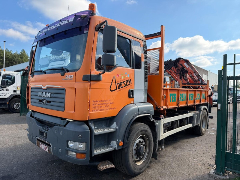 MAN TGA 18.310 4x4 Hydro-drive 2-SEITEN KIPPER + KRAN ATLAS 165 (4x) + RADIO - BE truck - Kravas automašīna pašizgāzējs, Kravas auto ar manipulatoru: foto 3 MAN TGA 18.310 4x4 Hydro-drive 2-SEITEN KIPPER + KRAN ATLAS 165 (4x) + RADIO - BE truck - Kravas automašīna pašizgāzējs, Kravas auto ar manipulatoru: foto 3