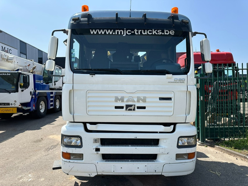 MAN TGA 26.310 6X2 HOOKLIFT + CRANE COPMA 160.4 + JIB J2 + WINCH - RADIO - LIFT + STEERING AXLE - EURO 3 - BE - Kravas auto ar manipulatoru: foto 3 MAN TGA 26.310 6X2 HOOKLIFT + CRANE COPMA 160.4 + JIB J2 + WINCH - RADIO - LIFT + STEERING AXLE - EURO 3 - BE - Kravas auto ar manipulatoru: foto 3