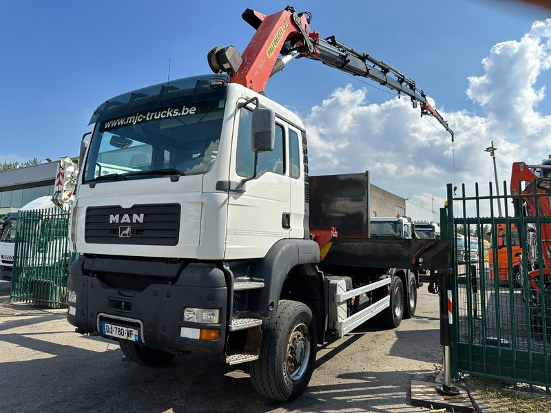 MAN TGA 33.350 6x6 PRITSCHE + (27.5m) KRAN PALFINGER PK36002 E 6x + JIB + WINCH - *184.000km* - MANUAL - EURO 3 - Bortu kravas automašīna/ Platforma, Kravas auto ar manipulatoru: foto 5 MAN TGA 33.350 6x6 PRITSCHE + (27.5m) KRAN PALFINGER PK36002 E 6x + JIB + WINCH - *184.000km* - MANUAL - EURO 3 - Bortu kravas automašīna/ Platforma, Kravas auto ar manipulatoru: foto 5