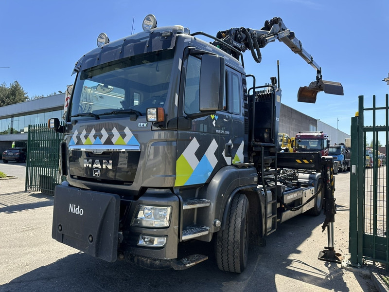 MAN TGS 26.320 6X2-4 BL EEV + CRANE EPSILON Q170Z95TR + GRABBER - LIFT/STEERING AXLE - *266.000km* - NL TRUCK - Pacēlājs ar āķi, Kravas auto ar manipulatoru: foto 4 MAN TGS 26.320 6X2-4 BL EEV + CRANE EPSILON Q170Z95TR + GRABBER - LIFT/STEERING AXLE - *266.000km* - NL TRUCK - Pacēlājs ar āķi, Kravas auto ar manipulatoru: foto 4