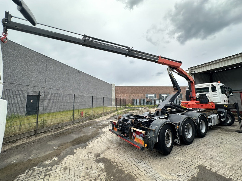 MAN TGS 35.400 8x4 TRIDEM HOOKLIFT T22 + CRANE PALFINGER PK 18001 EH + RADIO - EURO 5 - LIFT/STEERING AXLE - BE TRUCK - Pacēlājs ar āķi, Kravas auto ar manipulatoru: foto 5 MAN TGS 35.400 8x4 TRIDEM HOOKLIFT T22 + CRANE PALFINGER PK 18001 EH + RADIO - EURO 5 - LIFT/STEERING AXLE - BE TRUCK - Pacēlājs ar āķi, Kravas auto ar manipulatoru: foto 5