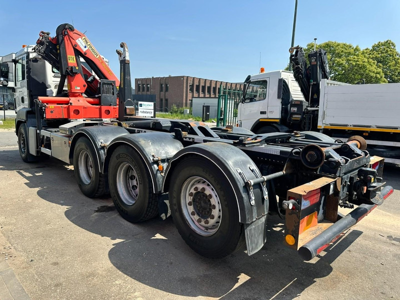 MAN TGS 35.400 8x4 TRIDEM HOOKLIFT T22 + CRANE PALFINGER PK 18001 EH + RADIO - EURO 5 - LIFT/STEERING AXLE - BE TRUCK - Pacēlājs ar āķi, Kravas auto ar manipulatoru: foto 5 MAN TGS 35.400 8x4 TRIDEM HOOKLIFT T22 + CRANE PALFINGER PK 18001 EH + RADIO - EURO 5 - LIFT/STEERING AXLE - BE TRUCK - Pacēlājs ar āķi, Kravas auto ar manipulatoru: foto 5