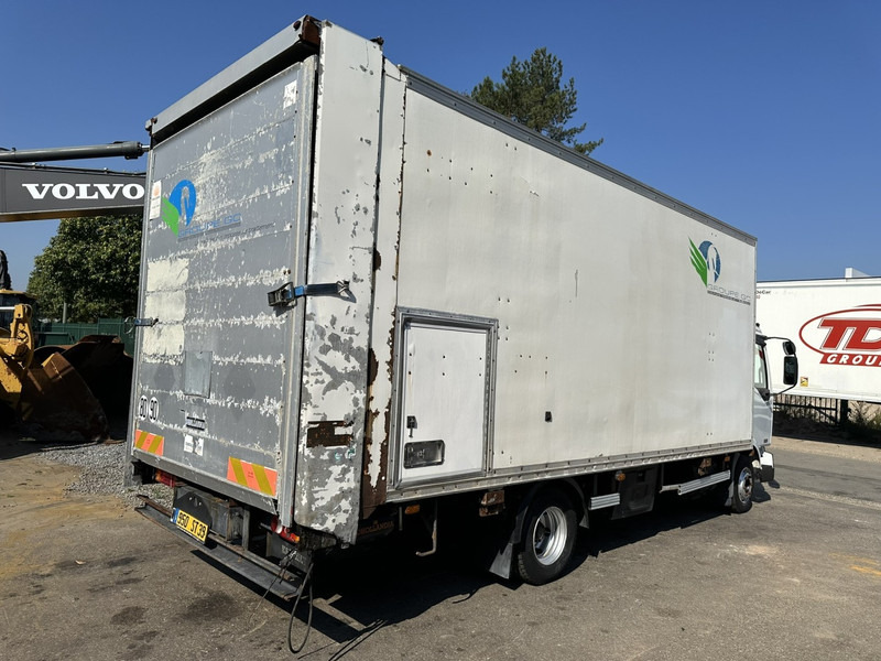 Renault MIDLUM 180 DCI 10T - CLOSED BOX 6.5m x 2.47m x 2.52m - E3 - AIR SUSPENSION - MANUAL - FR TRUCK - Kravas automašīna ar slēgto virsbūvi: foto 5 Renault MIDLUM 180 DCI 10T - CLOSED BOX 6.5m x 2.47m x 2.52m - E3 - AIR SUSPENSION - MANUAL - FR TRUCK - Kravas automašīna ar slēgto virsbūvi: foto 5