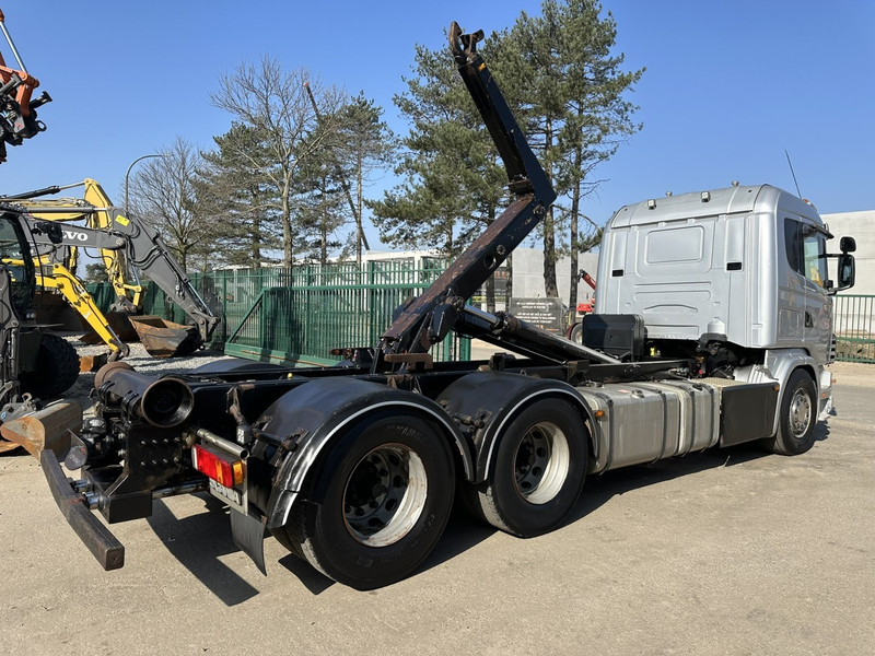 Scania 144G-530 V8 6x4 HOOKLIFT 20T MEILLER -VOL LUCHT - OPTI-CRUISE - CR19 SLAAPCABINE - Pacēlājs ar āķi: foto 5 Scania 144G-530 V8 6x4 HOOKLIFT 20T MEILLER -VOL LUCHT - OPTI-CRUISE - CR19 SLAAPCABINE - Pacēlājs ar āķi: foto 5
