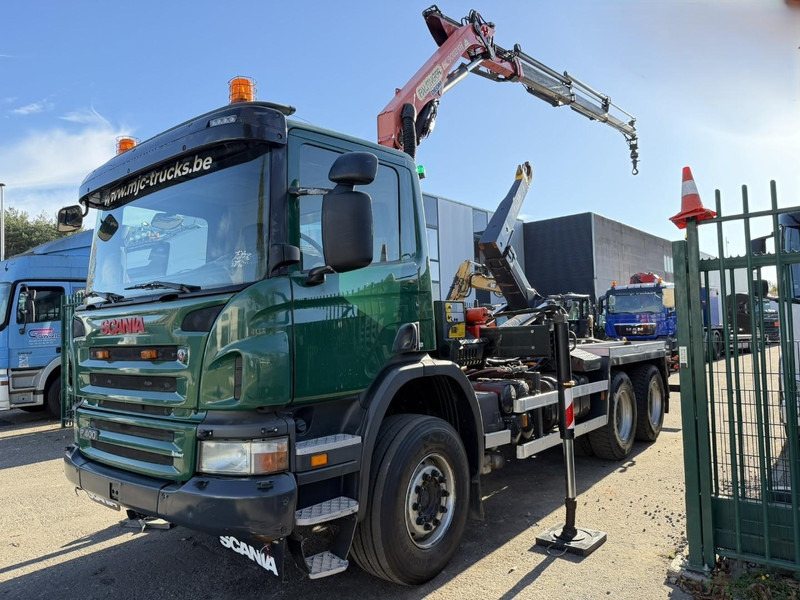 Scania P400 6x4 HOOKLIFT + CRANE PALFINGER PK9001 EH - RETARDER - 5/6F + ROTATOR + RADIO - WB 3m90 - EURO 5 - HUB REDUCTION / SPRING - BE TRUCK - Pacēlājs ar āķi, Kravas auto ar manipulatoru: foto 4 Scania P400 6x4 HOOKLIFT + CRANE PALFINGER PK9001 EH - RETARDER - 5/6F + ROTATOR + RADIO - WB 3m90 - EURO 5 - HUB REDUCTION / SPRING - BE TRUCK - Pacēlājs ar āķi, Kravas auto ar manipulatoru: foto 4