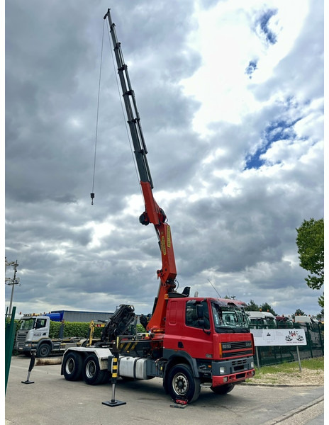 DAF 85 CF 430 6x4 CRANE PK 32.000 F (7x) + WINCH - EURO 2 - MANUAL ZF - HUB REDUCTION / STEEL SPRING - BE TRUCK - Vilcējs: foto 5 DAF 85 CF 430 6x4 CRANE PK 32.000 F (7x) + WINCH - EURO 2 - MANUAL ZF - HUB REDUCTION / STEEL SPRING - BE TRUCK - Vilcējs: foto 5