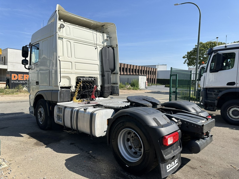 DAF XF 460 SC - PTO HYDR - *614.000km* - TUV 06/2025 - E6 - FRIGO - SPOILERS - BE TRUCK - Vilcējs: foto 5 DAF XF 460 SC - PTO HYDR - *614.000km* - TUV 06/2025 - E6 - FRIGO - SPOILERS - BE TRUCK - Vilcējs: foto 5
