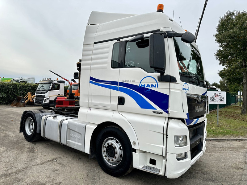 MAN TGX 18.440 RETARDER - PTO HYDR - FRIGO - SPOILERS - EURO 6 - CAMERA - AUTO - BE TRUCK - Vilcējs: foto 1 MAN TGX 18.440 RETARDER - PTO HYDR - FRIGO - SPOILERS - EURO 6 - CAMERA - AUTO - BE TRUCK - Vilcējs: foto 1