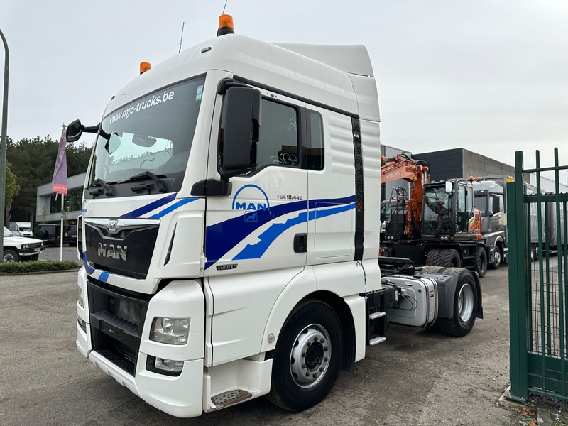 MAN TGX 18.440 RETARDER - PTO HYDR - FRIGO - SPOILERS - EURO 6 - CAMERA - AUTO - BE TRUCK - Vilcējs: foto 3 MAN TGX 18.440 RETARDER - PTO HYDR - FRIGO - SPOILERS - EURO 6 - CAMERA - AUTO - BE TRUCK - Vilcējs: foto 3