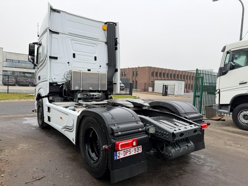 Mercedes-Benz ACTROS 1951L GIGASPACE - DOUBLE PTO - WALKING FLOOR / TIPPER - *146.000km* - LIKE NEW !!! - FULL SPOILERS + SIDESKIRTS - BE TRUCK - Vilcējs: foto 5 Mercedes-Benz ACTROS 1951L GIGASPACE - DOUBLE PTO - WALKING FLOOR / TIPPER - *146.000km* - LIKE NEW !!! - FULL SPOILERS + SIDESKIRTS - BE TRUCK - Vilcējs: foto 5