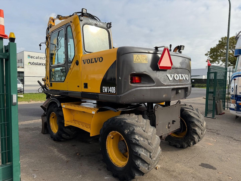 Volvo EW 140 B *FULL HYDR* - BLADE - 10.485h - TILT BUCKET - CE - NL MACHINE - GOOD CONDITION - Riteņu ekskavators: foto 4 Volvo EW 140 B *FULL HYDR* - BLADE - 10.485h - TILT BUCKET - CE - NL MACHINE - GOOD CONDITION - Riteņu ekskavators: foto 4