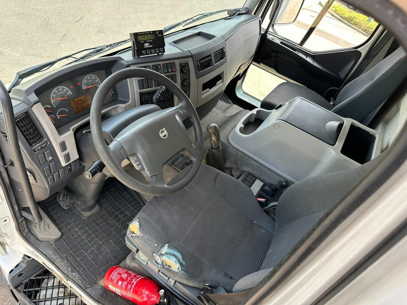 Kravas automašīna refrižerators Volvo FE 280 - 19T - FRIGO CARRIER SUPRA 950 (7m55 x 2m47 x 2m40) - EURO 4 - MANUAL - 380V: foto 8