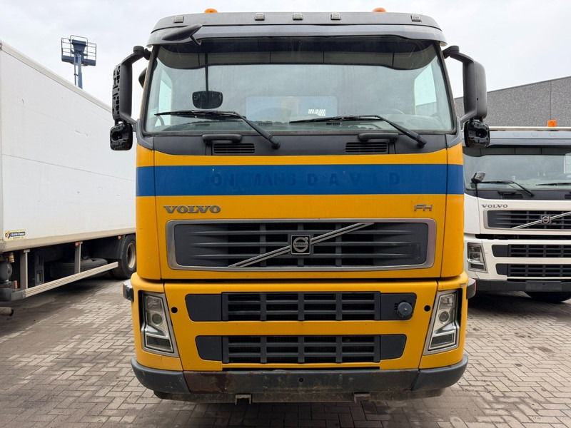 Volvo FH 400 8X4 TIPPER - MANUAL 3+3 - STEEL SPRING / BLATT - EURO 5 - 13T BIG AXLES HUB REDUCTION - BE TRUCK - Kravas automašīna pašizgāzējs: foto 2 Volvo FH 400 8X4 TIPPER - MANUAL 3+3 - STEEL SPRING / BLATT - EURO 5 - 13T BIG AXLES HUB REDUCTION - BE TRUCK - Kravas automašīna pašizgāzējs: foto 2