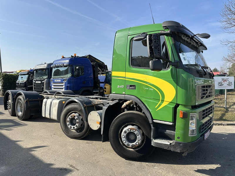 Volvo FM 340 8x2 CHASSIS (7m35) - LIFT+STEERING AXLE - MANUAL GEARBOX - EURO 3 - TÜV 05/2025 - BE TRUCK - Šasija kravas automašīna: foto 1 Volvo FM 340 8x2 CHASSIS (7m35) - LIFT+STEERING AXLE - MANUAL GEARBOX - EURO 3 - TÜV 05/2025 - BE TRUCK - Šasija kravas automašīna: foto 1