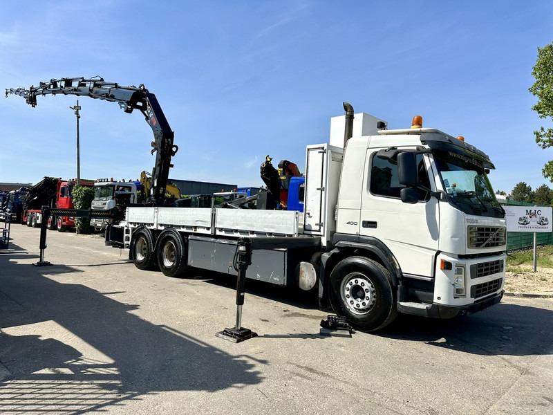 Volvo FM 400 6x4 + KRAN (31m!) HIAB 322 E-6 HIPRO JIB 70X-4 - RADIO - PRITSCHE 6m70 - *VOLL LUFT* - EURO 3 - BE TRUCK - Bortu kravas automašīna/ Platforma, Kravas auto ar manipulatoru: foto 2 Volvo FM 400 6x4 + KRAN (31m!) HIAB 322 E-6 HIPRO JIB 70X-4 - RADIO - PRITSCHE 6m70 - *VOLL LUFT* - EURO 3 - BE TRUCK - Bortu kravas automašīna/ Platforma, Kravas auto ar manipulatoru: foto 2