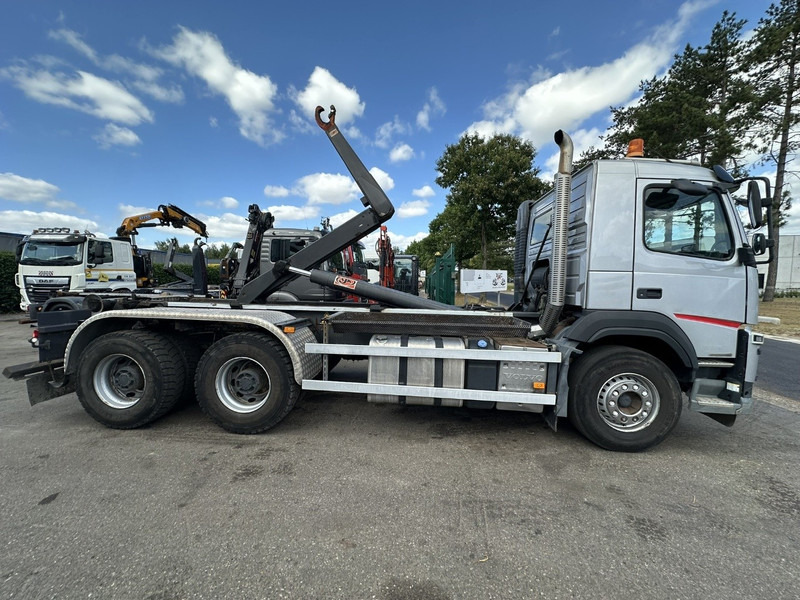 Volvo FM 420 6x4 AJK HOOKLIFT / HAAK 20T - 5760mm - WB 3m90 - HUB REDUCTION / STEEL SUSPENSION - EURO 6 - BE TRUCK - Pacēlājs ar āķi: foto 4 Volvo FM 420 6x4 AJK HOOKLIFT / HAAK 20T - 5760mm - WB 3m90 - HUB REDUCTION / STEEL SUSPENSION - EURO 6 - BE TRUCK - Pacēlājs ar āķi: foto 4