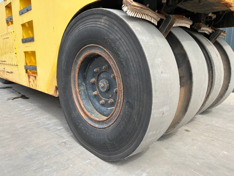 Pneimatiskais veltnis Bomag BW24R: foto 14