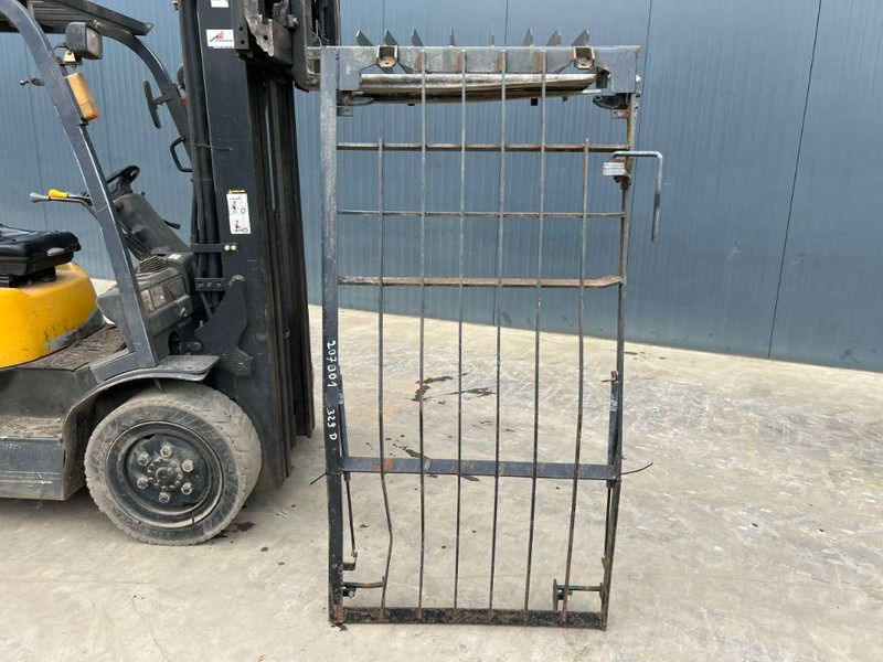 Cat 312D / 315D / 319D / 320D / 324D / 329D / 330D / 3 - Kabīne un interjers - Celtniecības tehnika: foto 2 Cat 312D / 315D / 319D / 320D / 324D / 329D / 330D / 3 - Kabīne un interjers - Celtniecības tehnika: foto 2