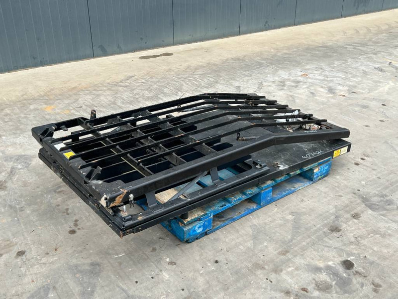 Cat 313E / 320F / 323E / 325F / 329E / 330F / 336E / 3 - Kabīne un interjers - Celtniecības tehnika: foto 1 Cat 313E / 320F / 323E / 325F / 329E / 330F / 336E / 3 - Kabīne un interjers - Celtniecības tehnika: foto 1