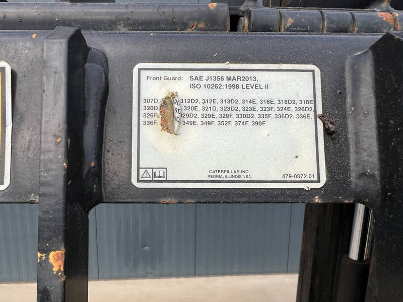 Cat 313E / 320F / 323E / 325F / 329E / 330F / 336E / 3 - Kabīne un interjers - Celtniecības tehnika: foto 4 Cat 313E / 320F / 323E / 325F / 329E / 330F / 336E / 3 - Kabīne un interjers - Celtniecības tehnika: foto 4