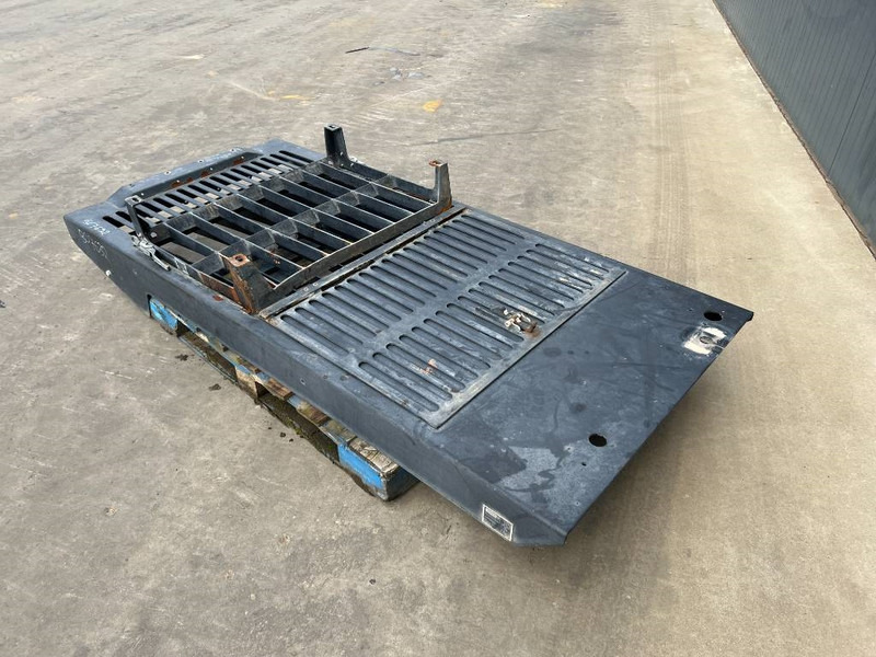 Cat 313E / M315F / 320F / 323E / 325F / 329E/ 330F / - Kabīne un interjers - Celtniecības tehnika: foto 2 Cat 313E / M315F / 320F / 323E / 325F / 329E/ 330F / - Kabīne un interjers - Celtniecības tehnika: foto 2