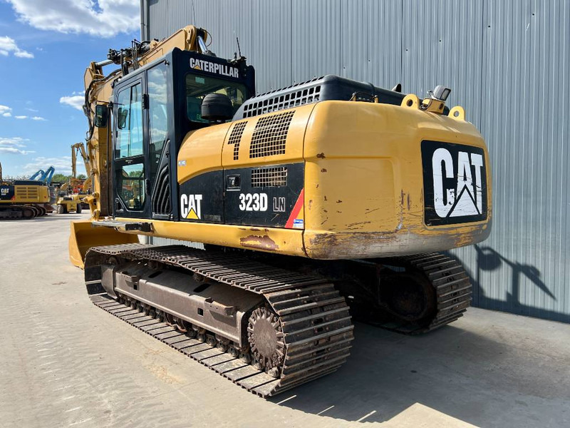 Cat 323D LN VA - Kāpurķēžu ekskavators: foto 4 Cat 323D LN VA - Kāpurķēžu ekskavators: foto 4