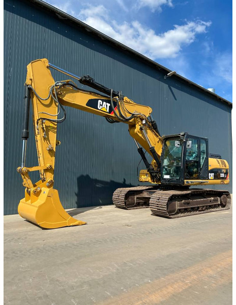 Kāpurķēžu ekskavators Cat 323D LN VA: foto 1